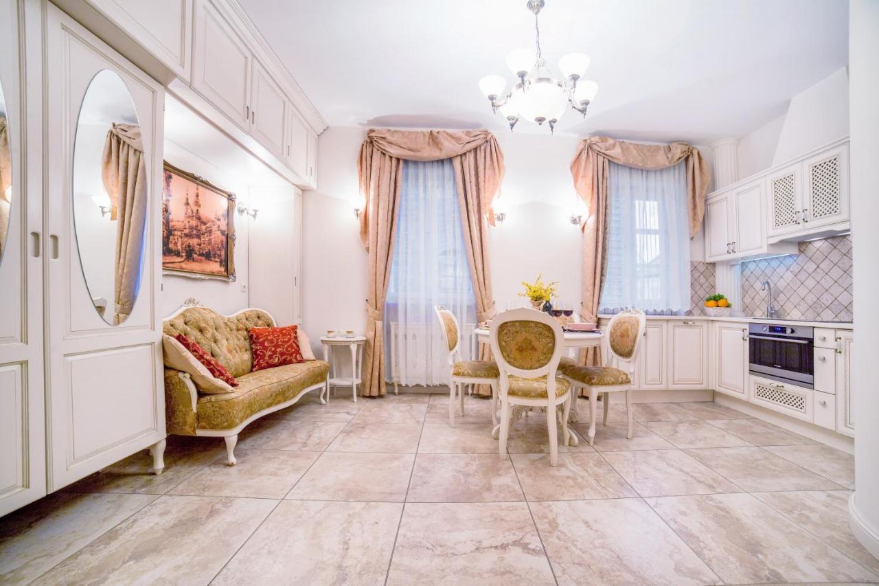 Empire Apartment Varşovia Exterior foto